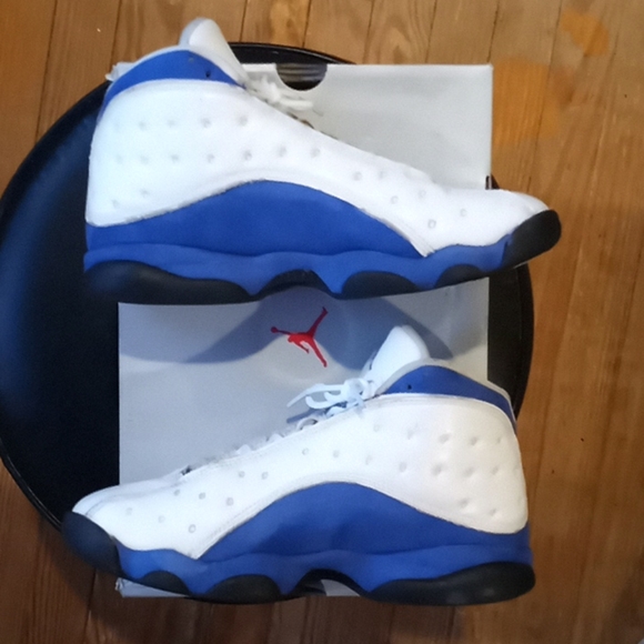 Pre-Owned Jordan Retro 13 Hyper Royal Sz.8.5 - Picture 3 of 7